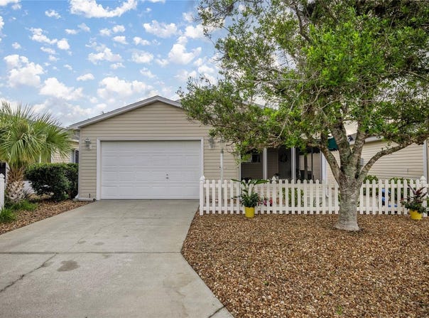 1405 ESPINOZA LANE, THE VILLAGES, FL 32159