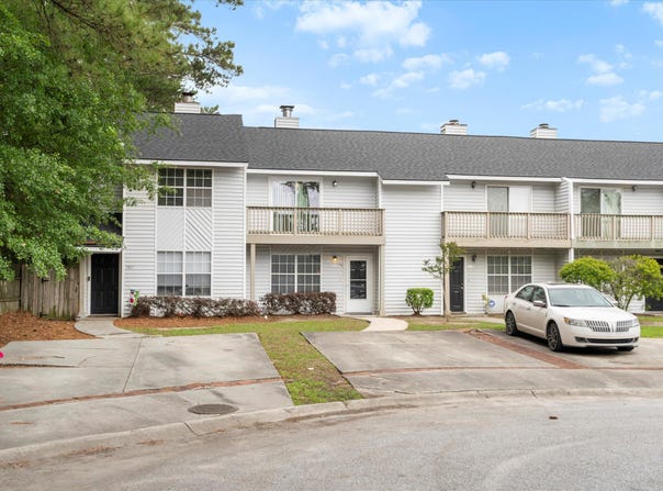 7813 Sandida Court, North Charleston, SC 29418