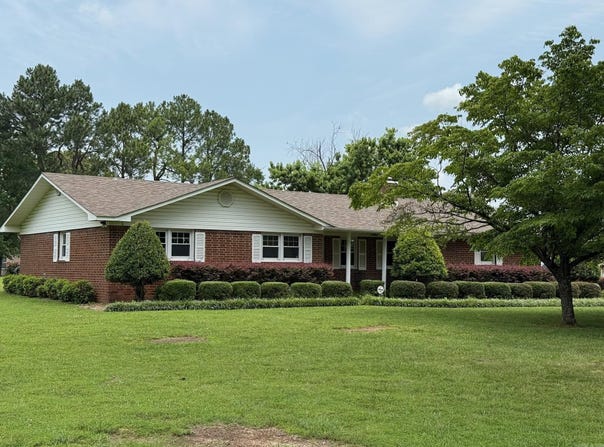 304 E Thomas Green Rd Road, Jonesboro, AR 72401