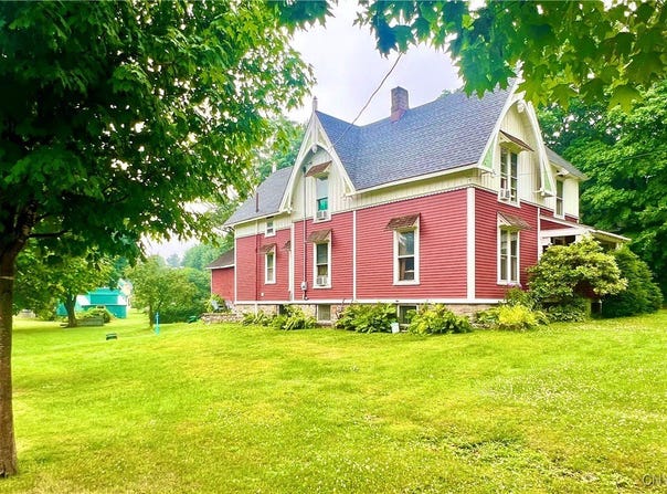 28 First Street, Malone, NY 12953