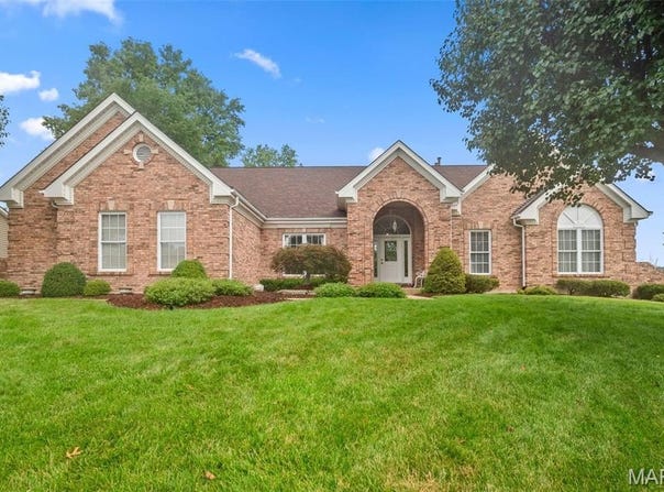 113 Glendalough Lane, Weldon Spring, MO 63304