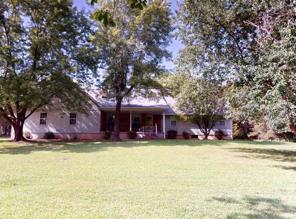 30062 Backbone, Sedalia, MO 65301