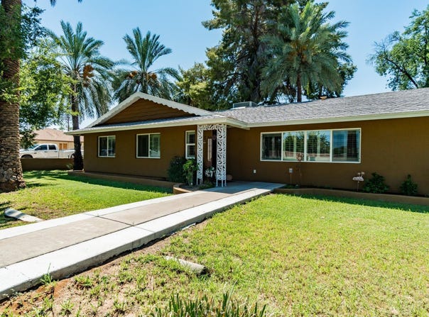 1011 W NORTHERN Avenue, Phoenix, AZ 85021