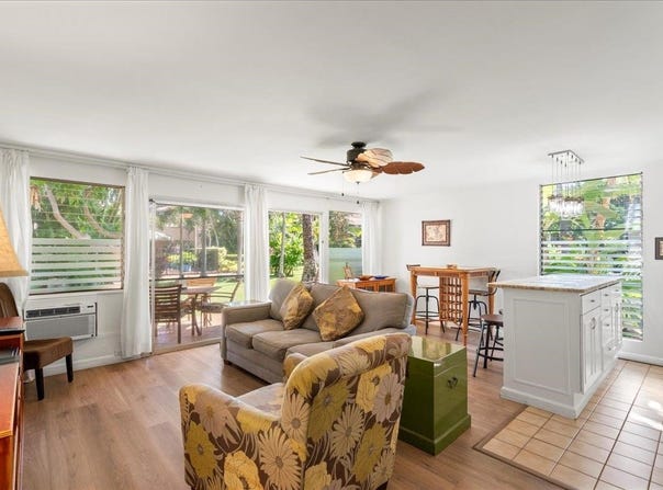 3559 Lower Honoapiilani Rd, Lahaina, HI 96761