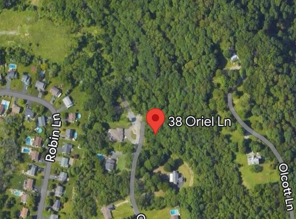 38 Oriel Lane, East Greenbush, NY 12144