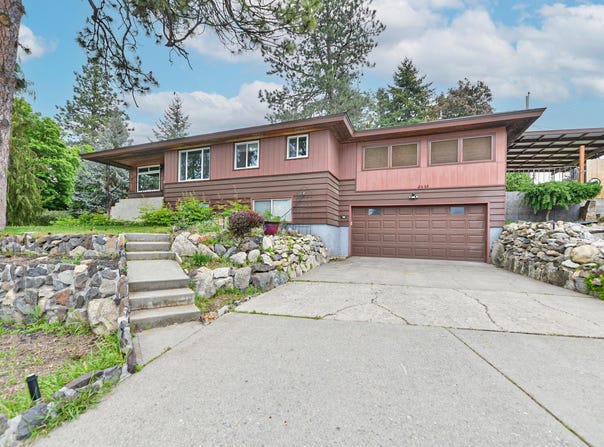 2033 S Rebecca St, Spokane, WA 99223
