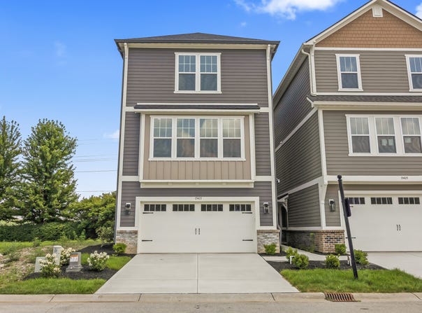 15407 Mystic Rock Drive, Carmel, IN 46033