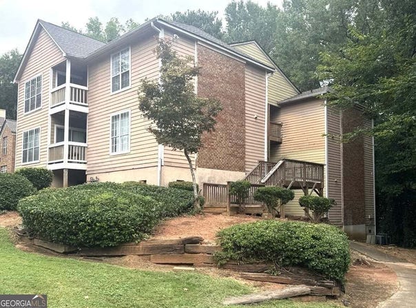 5539 Mountain Springs Circle, Stone Mountain, GA 30088