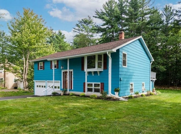 42 Crestwood Drive, Gorham, NH 03581