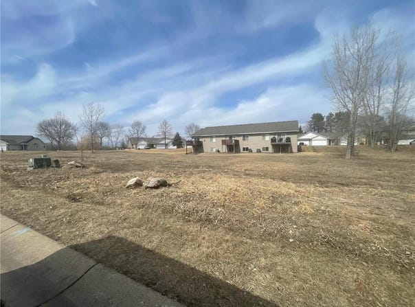 7624 Red Fox Trail, Greenfield, MN 55373