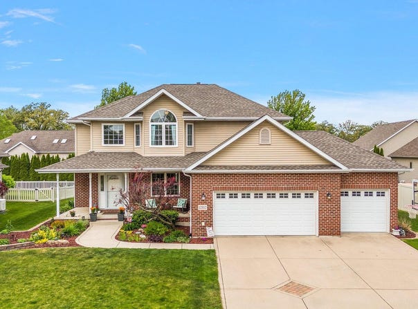 12552 Pennsylvania Place, Crown Point, IN 46307