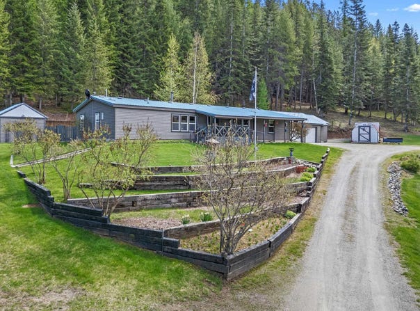 21232 N LeClerc Rd, Cusick, WA 99119