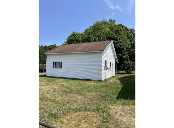 4338 110th Avenue, Allegan, MI 49010