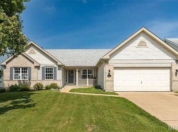 107 Behlmann Orchard Court, Florissant, MO 63034