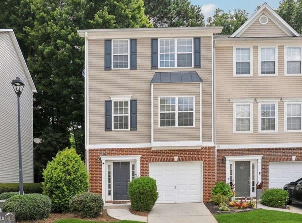 529 Lantern Wood, Scottdale, GA 30079