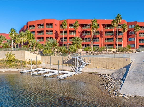 251 Moser Avenue unit: 310, Bullhead City, AZ 86429