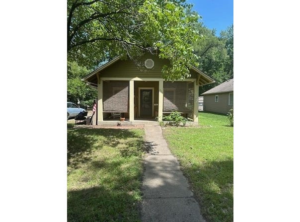 1824 New Hampshire Street, Lawrence, KS 66044