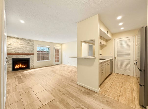 2501 W Zia Rd, Santa Fe, NM 87505