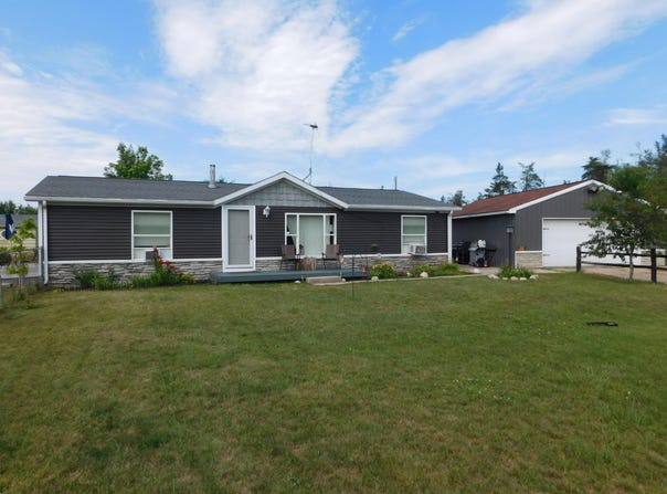 7286 Smith Trail, Grayling, MI 49738