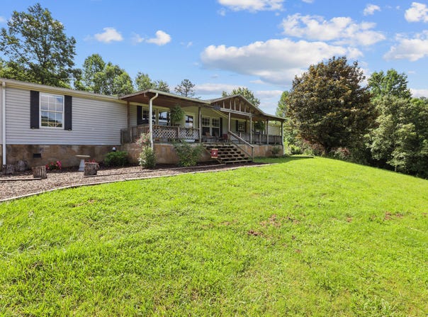 748 Elam Branch Road, Barbourville, KY 40906