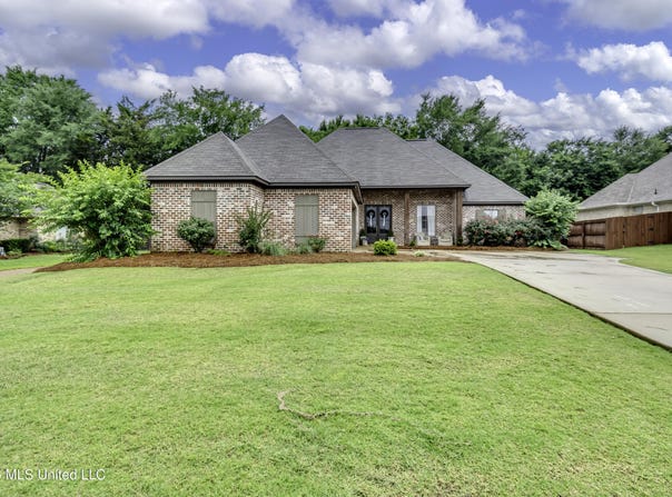 250 Falls Crossing, Madison, MS 39110