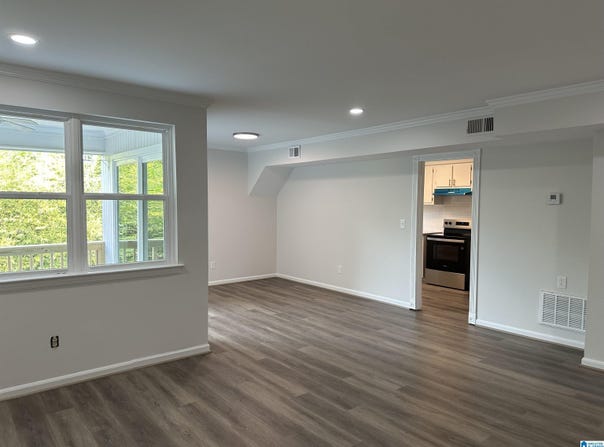 1944 SHADES CLIFF TERRACE, HOMEWOOD, AL 35216