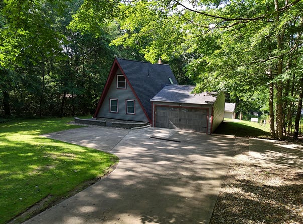 1252 Apple Valley Drive, Howard, OH 43028