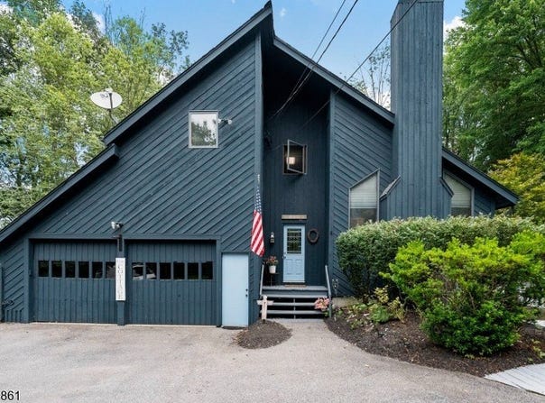 81 Old Turnpike Rd, Washington Twp., NJ 07865