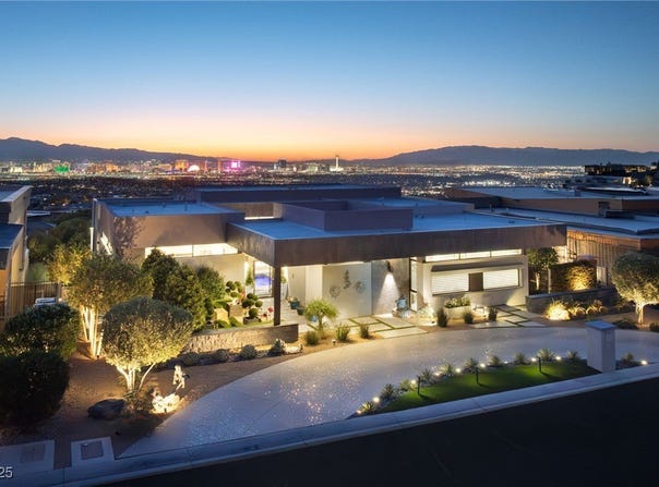 671 SCENIC RIM Drive, Henderson, NV 89012