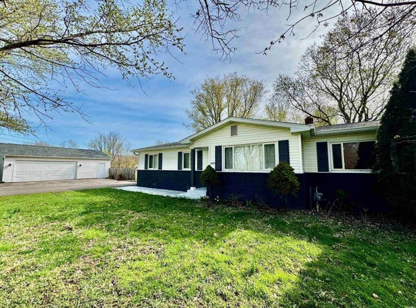 2800 N Smith Pike, Bloomington, IN 47404