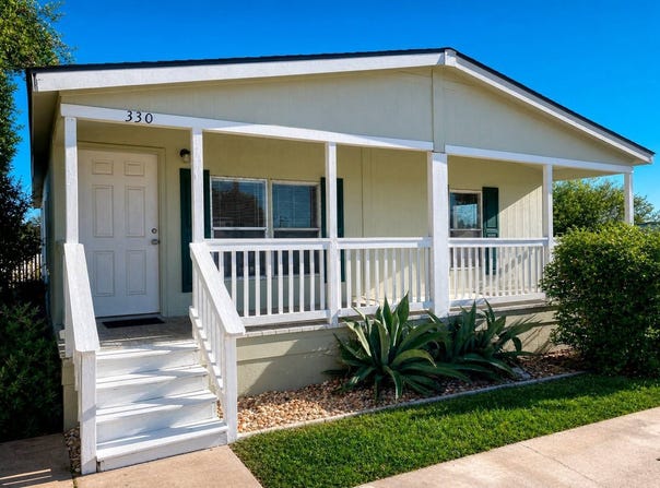 330 Horseshoe Loop, Liberty Hill, TX 78642