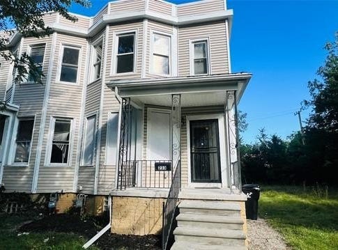233 Leicester Court, Detroit, MI 48202