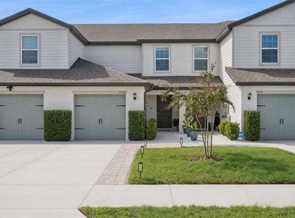 1537 WYNFORD Circle, TAVARES, FL 32778