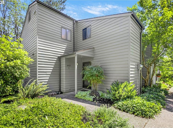 4427 Fox Hollow RD, Eugene, OR 97405