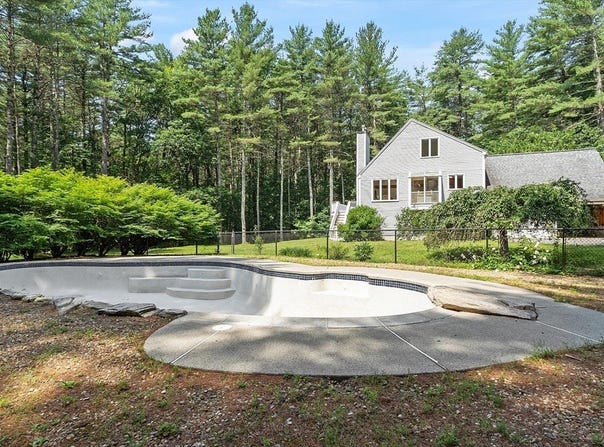 12 Green Needles Rd, Littleton, MA 01460
