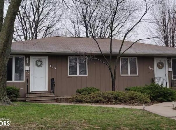403 S Court Street, Fairfield, IA 52556