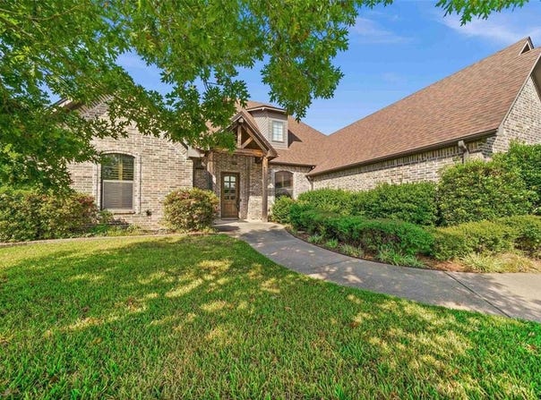 6721 Sherbrooke Drive, Tyler, TX 75703