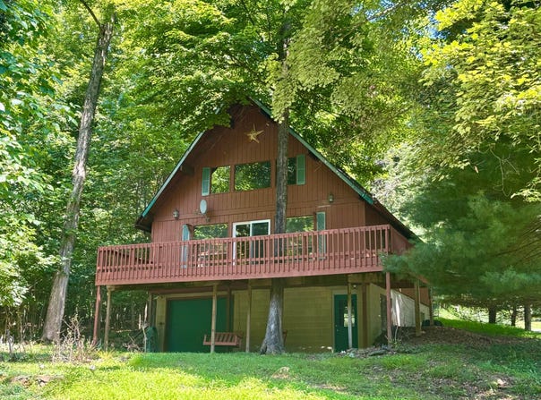 220 Northern Spy Drive, Howard, OH 43028