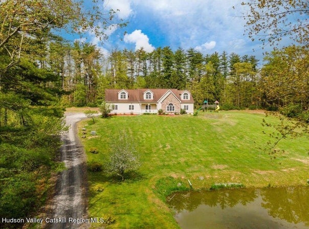 424 Joys Lane, Hurley, NY 12443