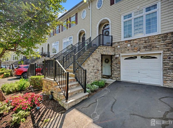 12 Sandra Court, Old Bridge, NJ 08857