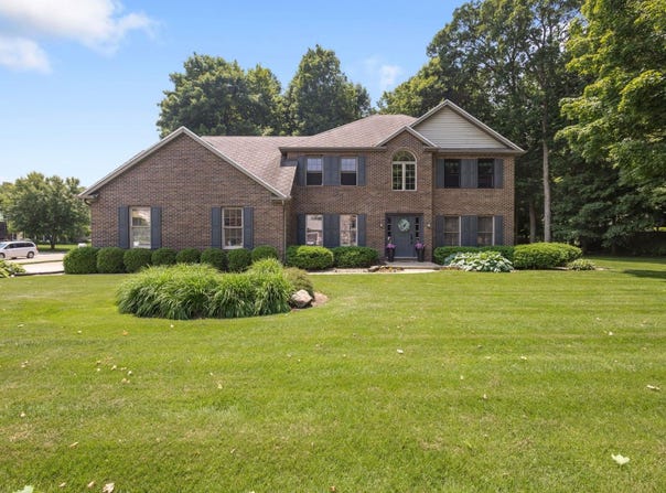 58679 Baugo Crossing, Elkhart, IN 46517-8628