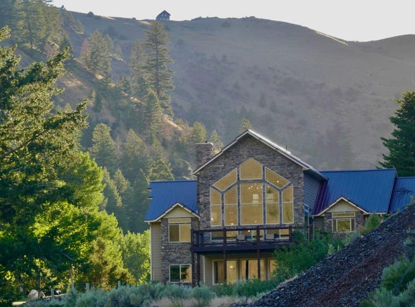 37 Canyon View Rd, Salmon, ID 83467