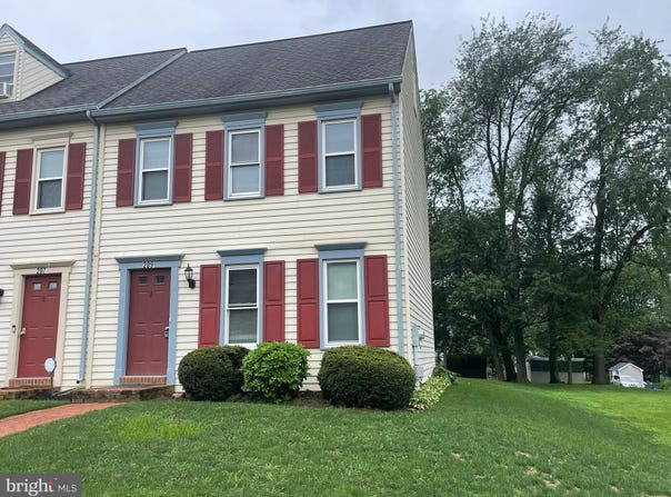 209 CROSS KEYS DRIVE, STRASBURG, PA 17579