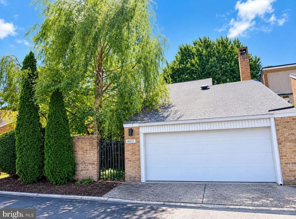 19151 ROMAN WAY, MONTGOMERY VILLAGE, MD 20886