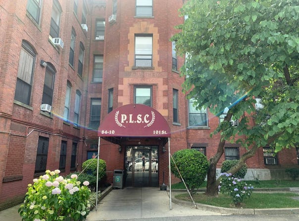 84-10 101 Street, Richmond Hill, NY 11418