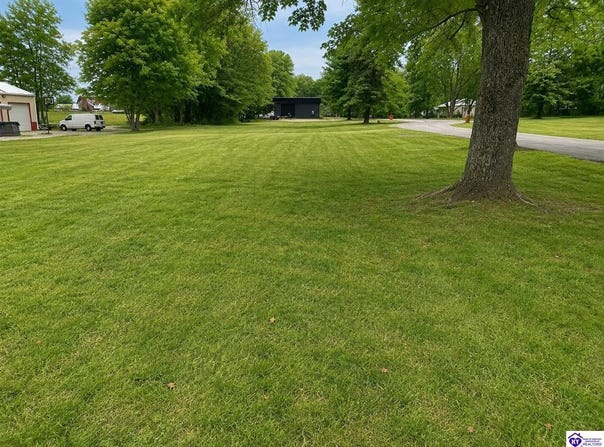 Woodland Way lot: 804, Cecilia, KY 42724