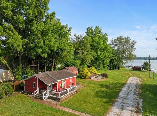 11710 W South Park Road, Kewanna, IN 46939