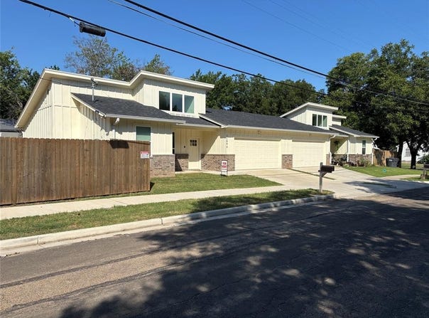 2100 MCFERRIN Avenue, Waco, TX 76708
