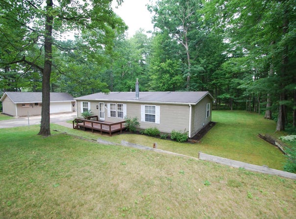 2310 Oak Trail #2, West Branch, MI 48661