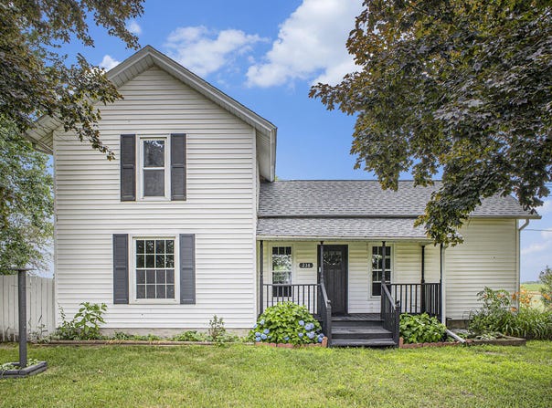 238 Maple Road, Quincy, MI 49082